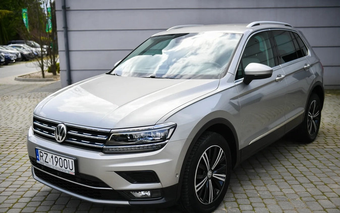 podkarpackie Volkswagen Tiguan cena 114900 przebieg: 91000, rok produkcji 2018 z Rzeszów